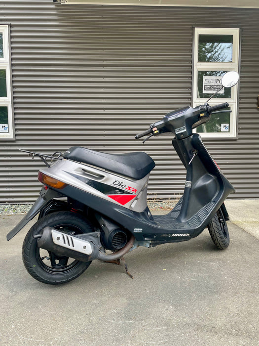1990 Honda Dio SR