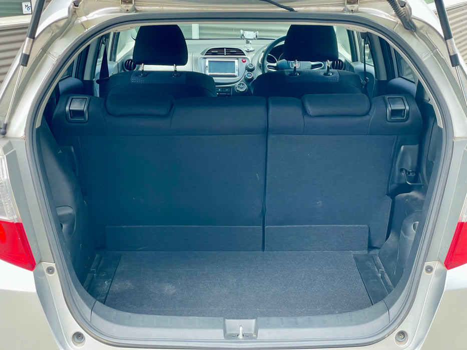 2010 Honda Fit G Smart Selection (Sold)