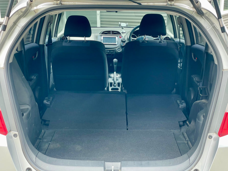 2010 Honda Fit G Smart Selection (Sold)